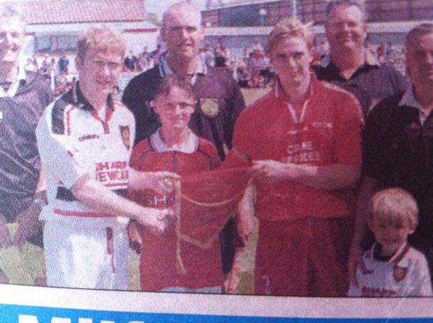 News and Star: Hart pictured in a local newspaper with Paul Scholes before the Selby-Man Utd friendly in 1999
