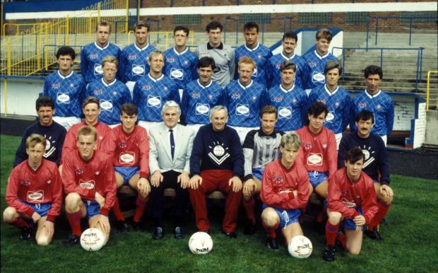 News and Star: Middlemass, front centre, with United's 1988/9 squad