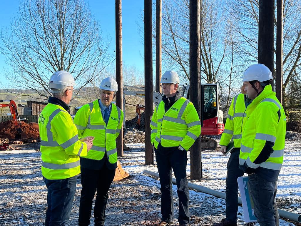 First apprentices begin in £100million gigabit broadband project - Vimarsana News