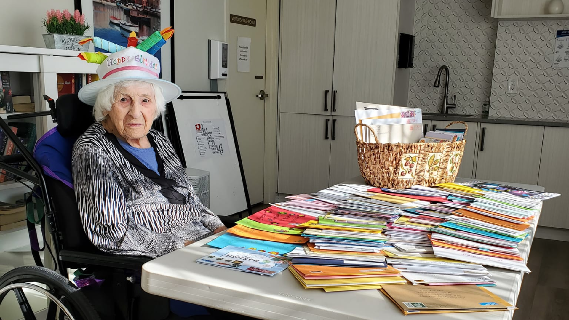 Penrith-born centenarian in Canada receives greetings from all over - Vimarsana News