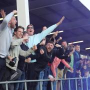 fans celebrate - Pic by : Richard Parkes